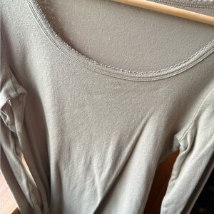 Neuflora Covington top Sage